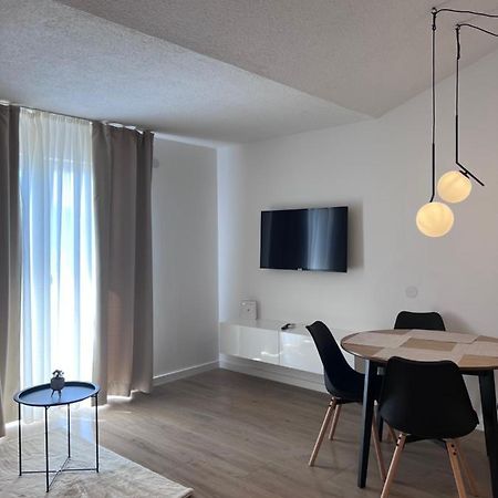 Apartment Nadalina 로고즈니차 외부 사진
