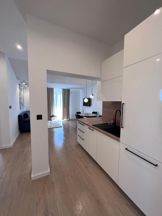 Apartment Nadalina 로고즈니차 외부 사진
