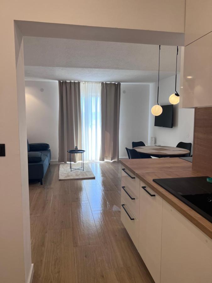 Apartment Nadalina 로고즈니차 외부 사진